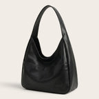 Petit sac hobo en cuir vegan Noir