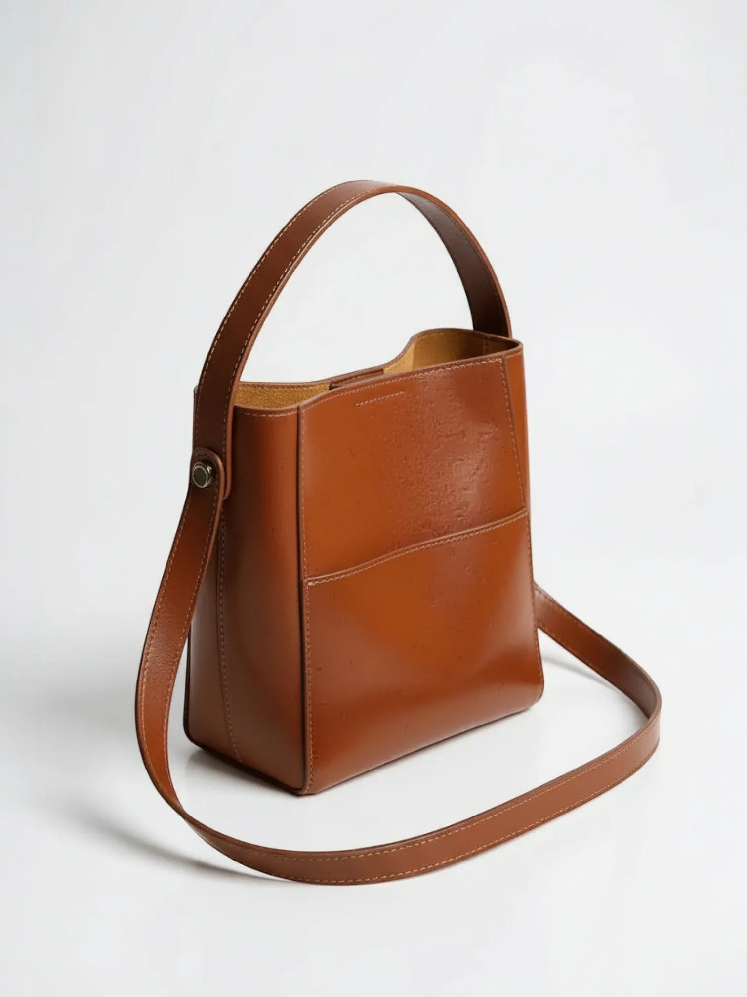 Grand sac seau cuir Marron