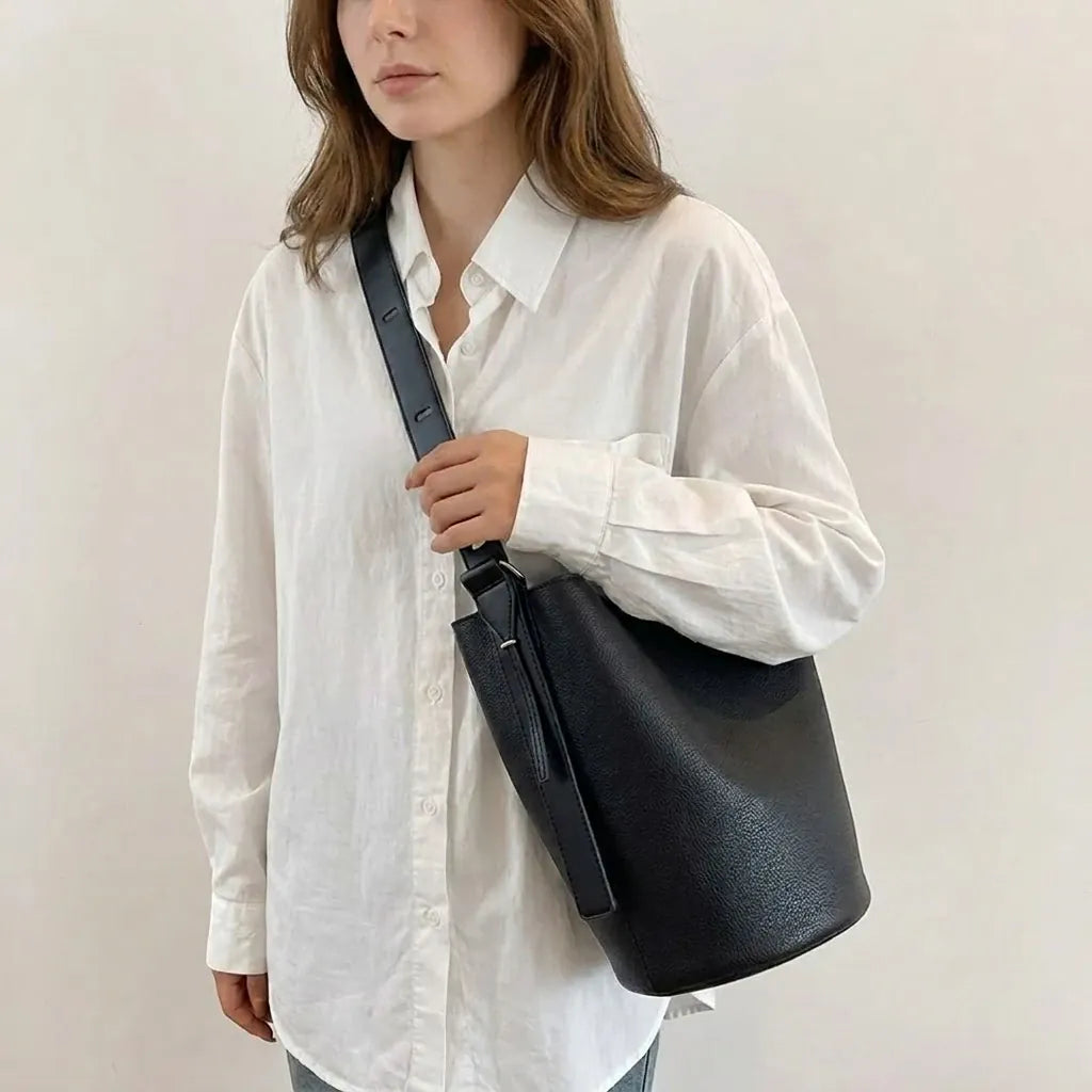 Grand sac seau cuir vegan minimaliste Noir