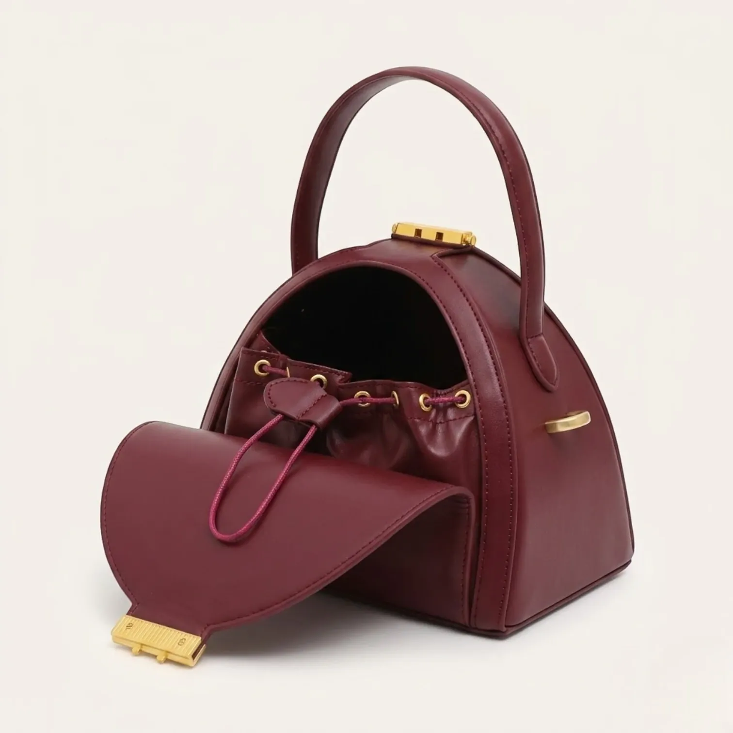 Petit sac dome cuir vegan Bordeaux