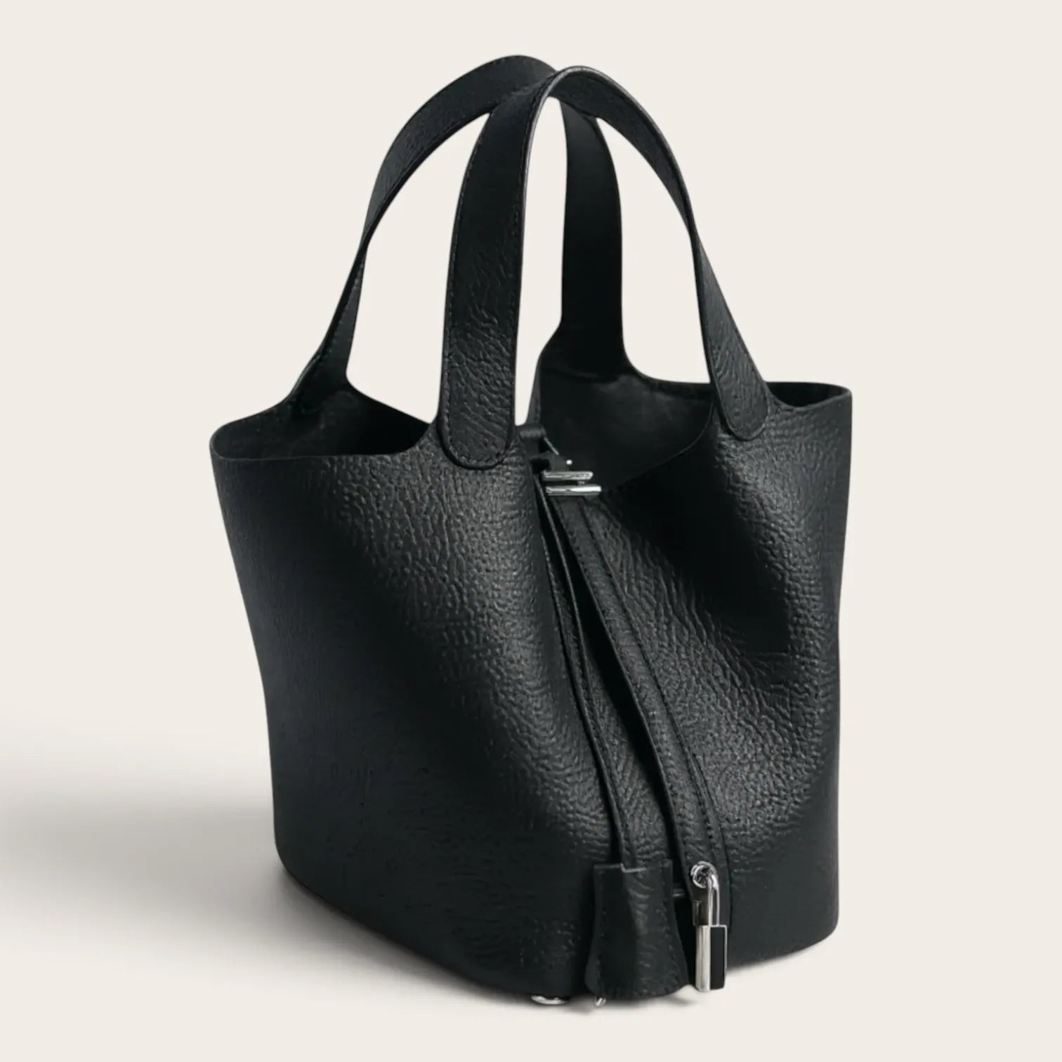 Sac seau voyage noir