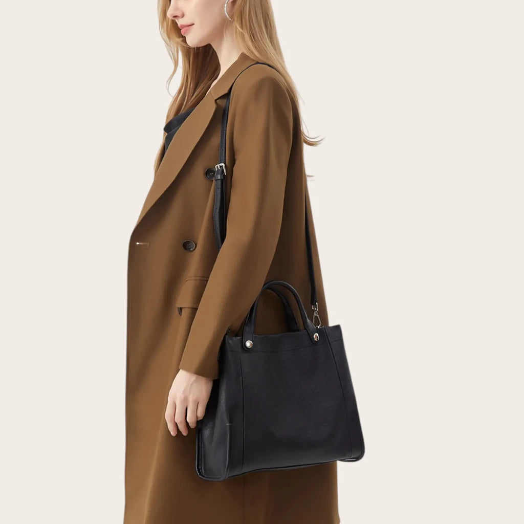 Sac a main carré en cuir lisse Noir