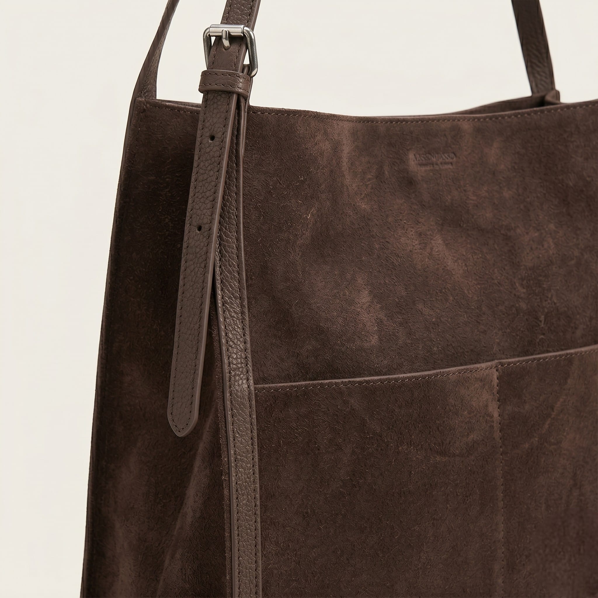 Sac a main pavé en suède Café