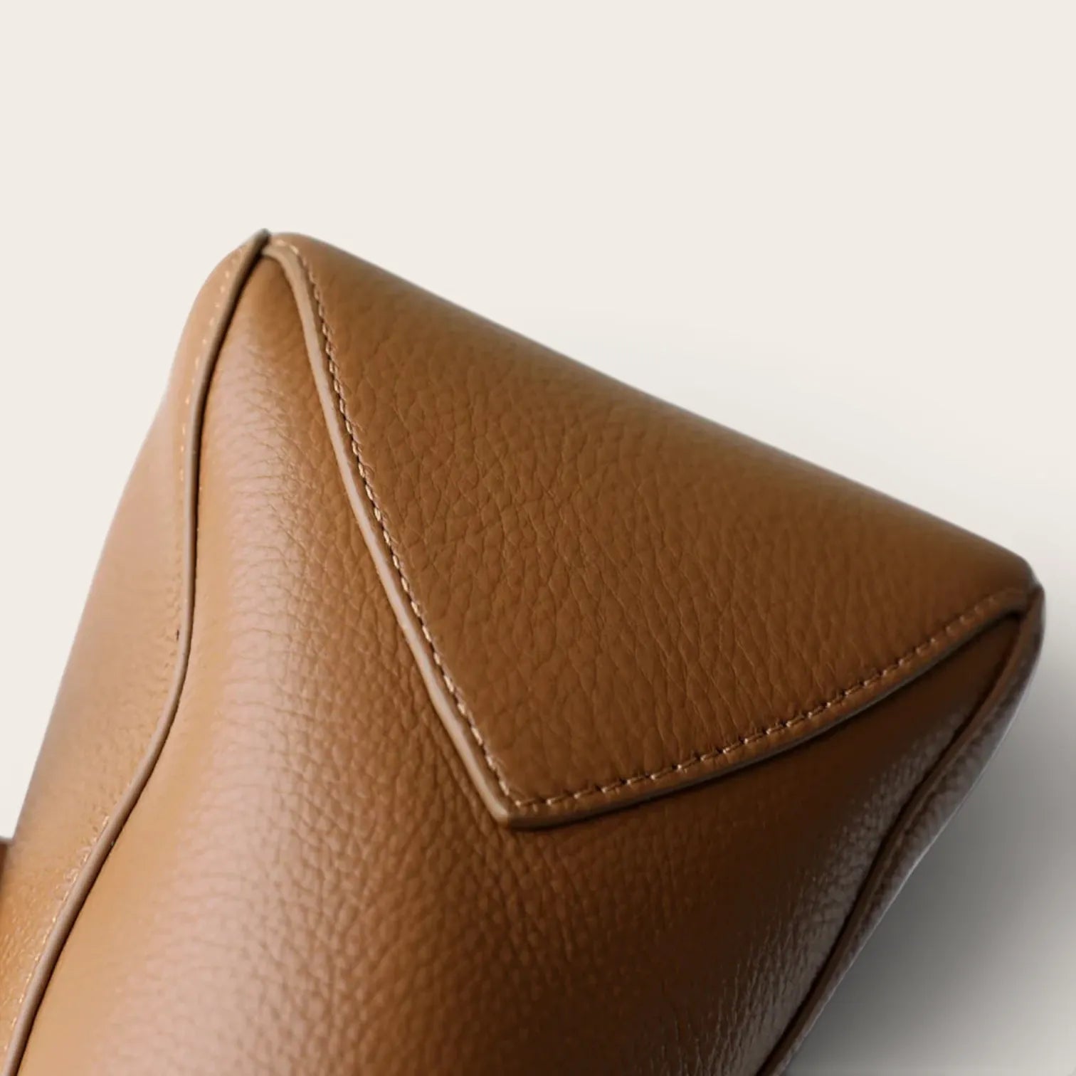 Sac bandoulière large rétro cuir Marron