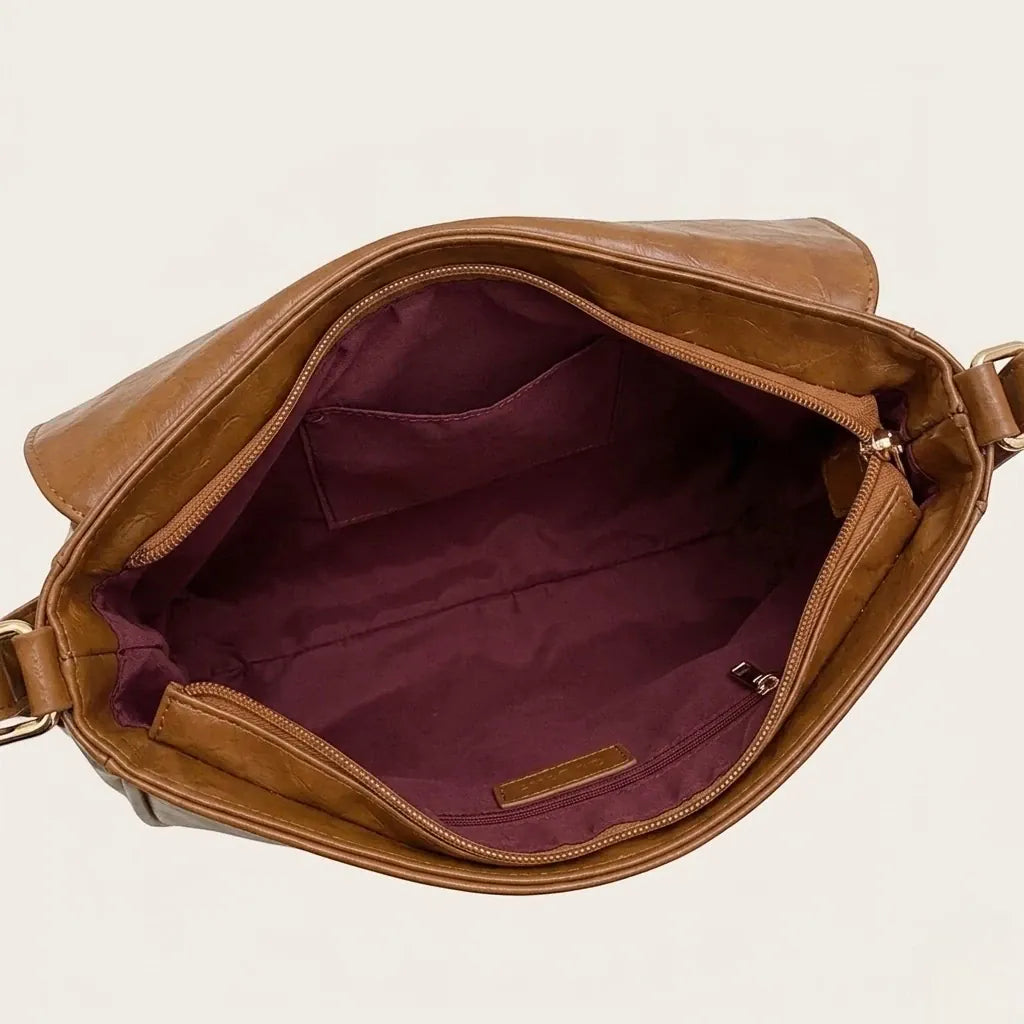 Sac bandoulière rabat similicuir brillant vintage Marron