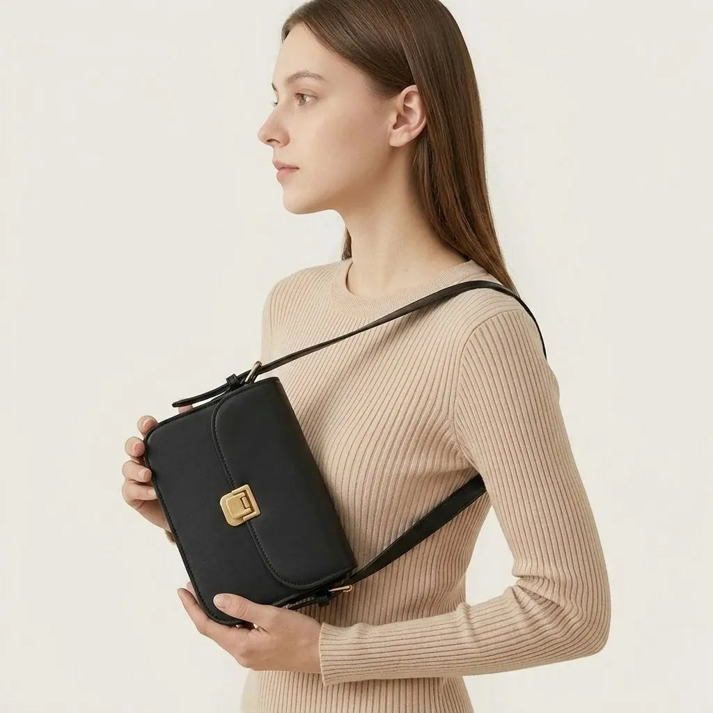 Sac crossbody cuir rabat fermoir doré Noir