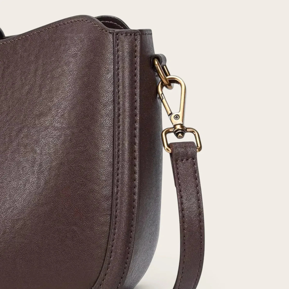Sac demi-lune en cuir à fermoir pour femme, vue 3 - Café