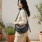 Sac demi-lune cuir vegan Noir