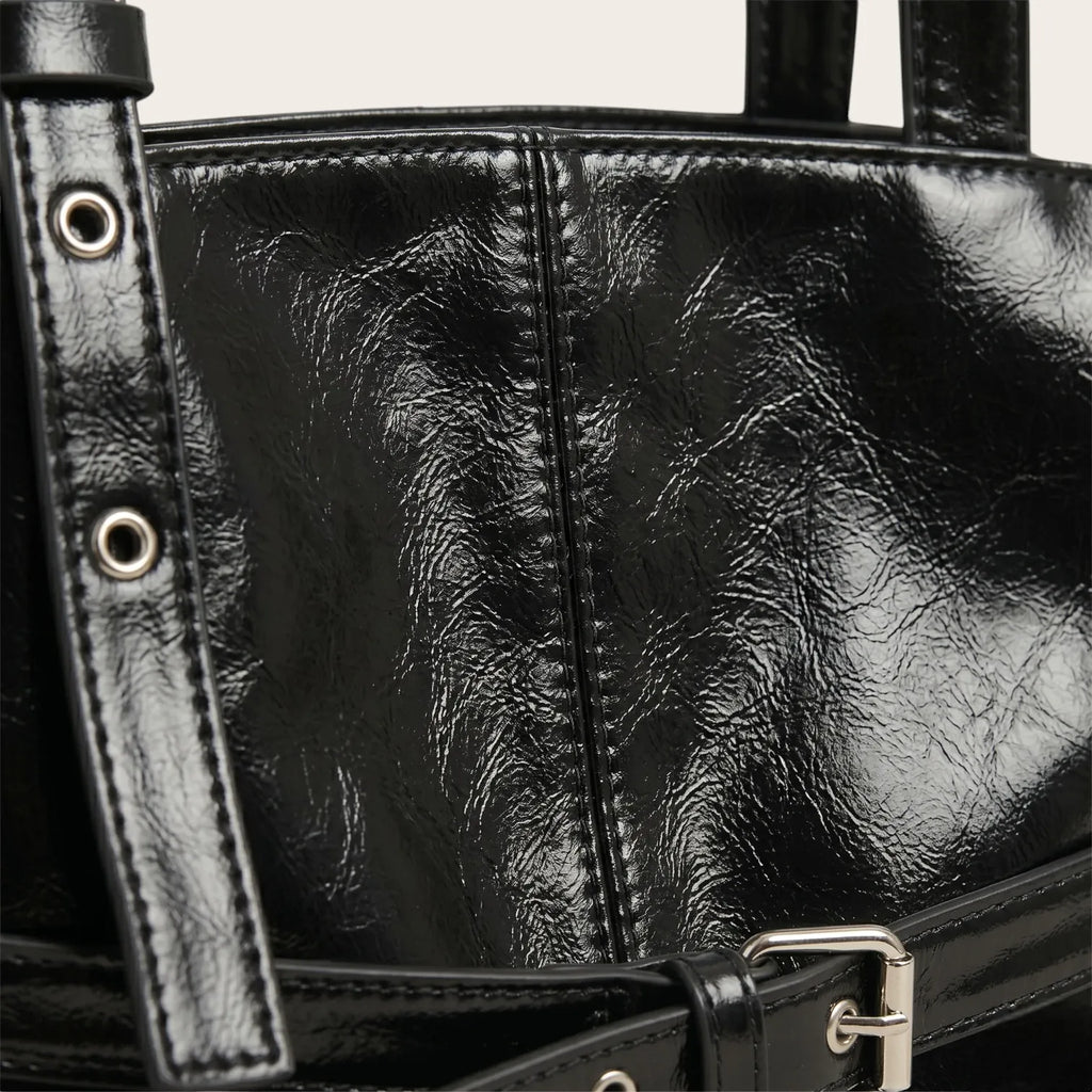 Sac épaule verni ceinturé Noir