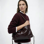 Sac hobo en cuir lacé Acajou