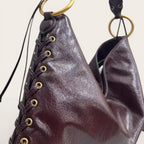 Sac hobo en cuir lacé Acajou