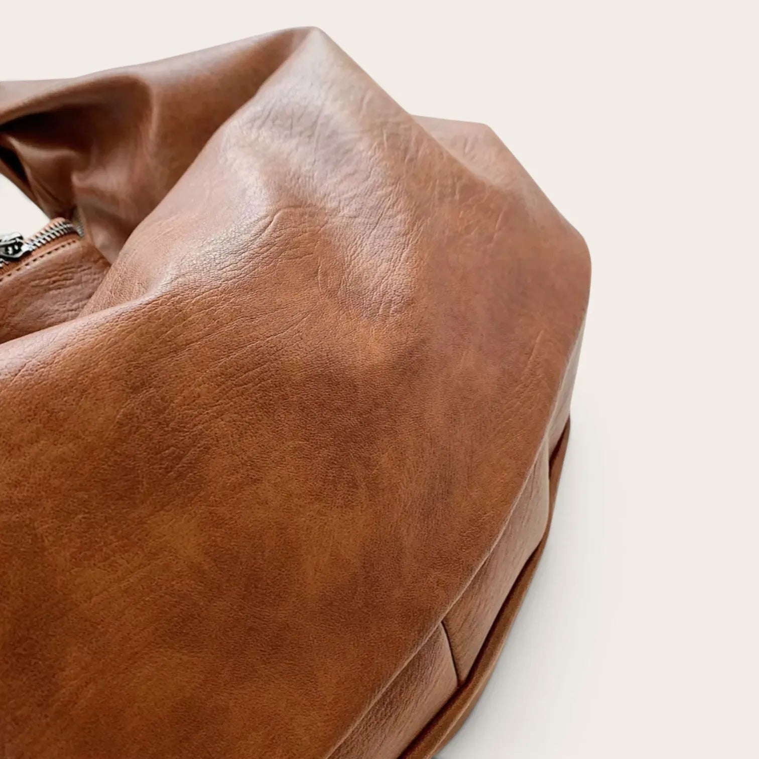 Sac hobo incurvé Marron