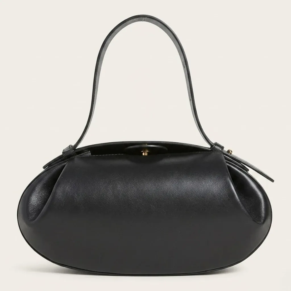 Sac ovale cuir souple forme coussin Noir