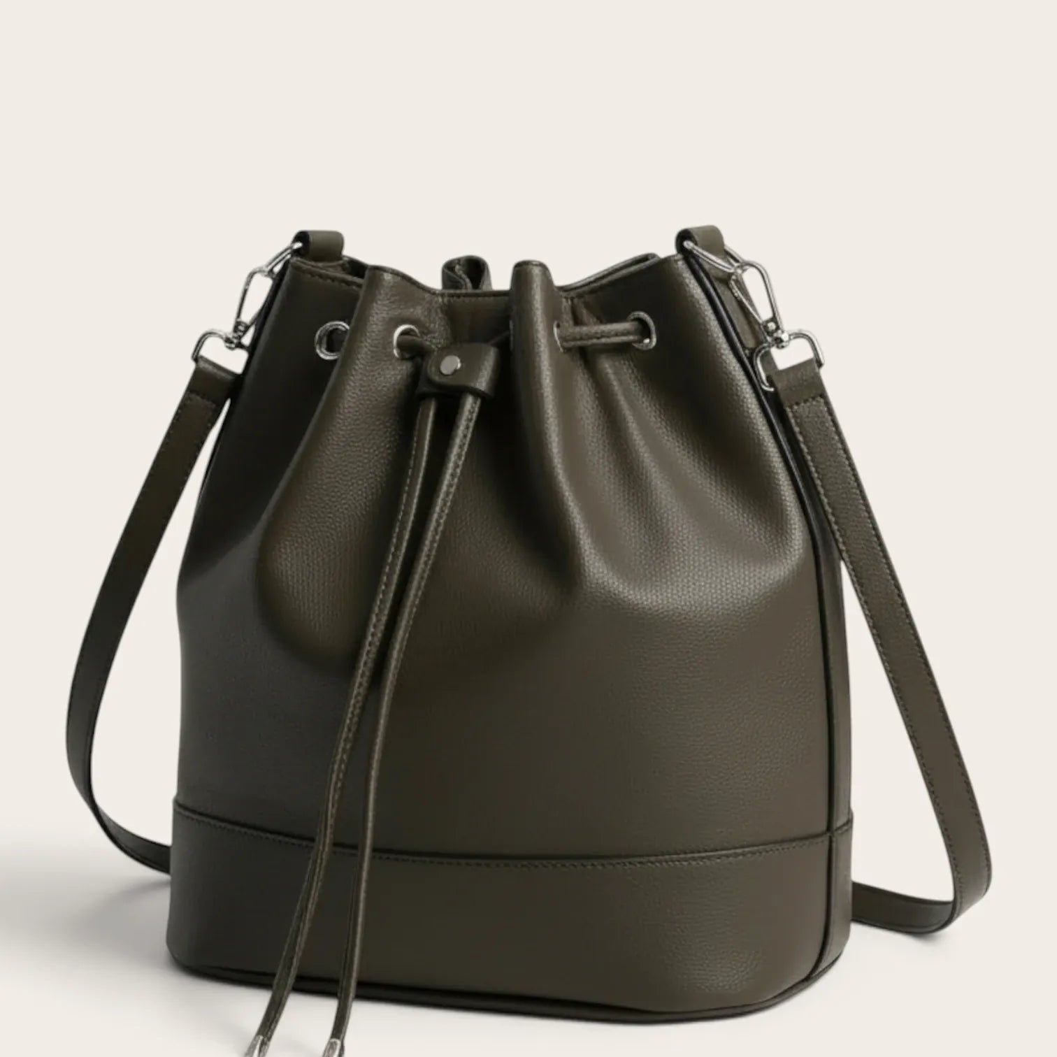 Sac seau cordon similicuir