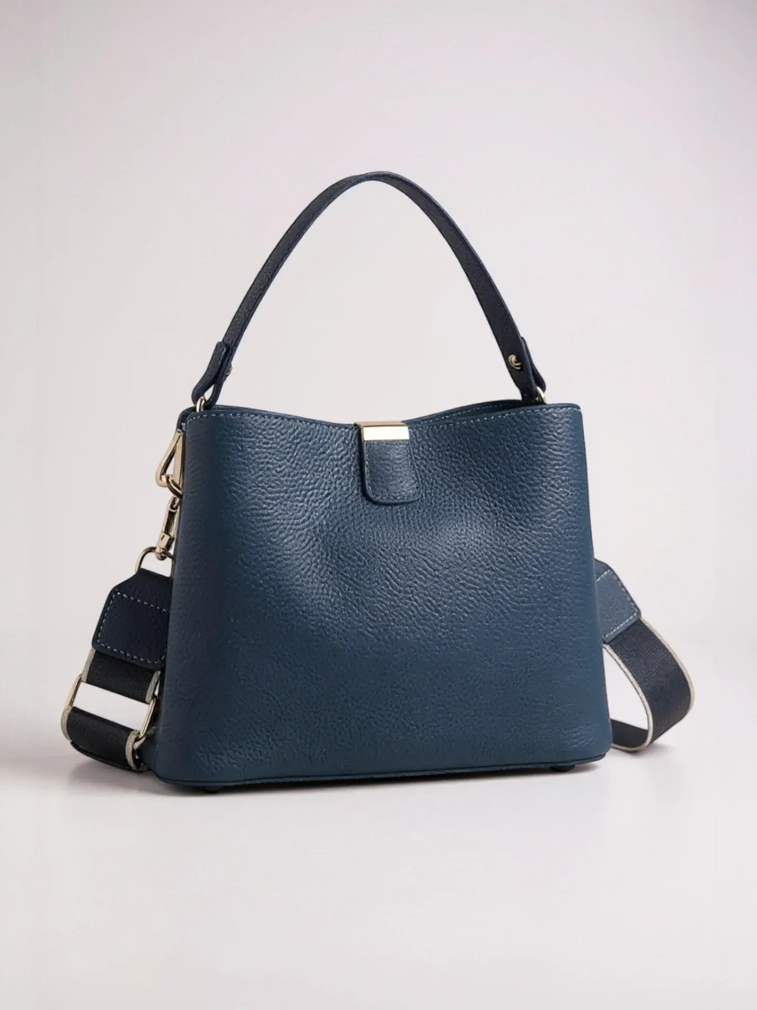 Sac seau cuir grainé