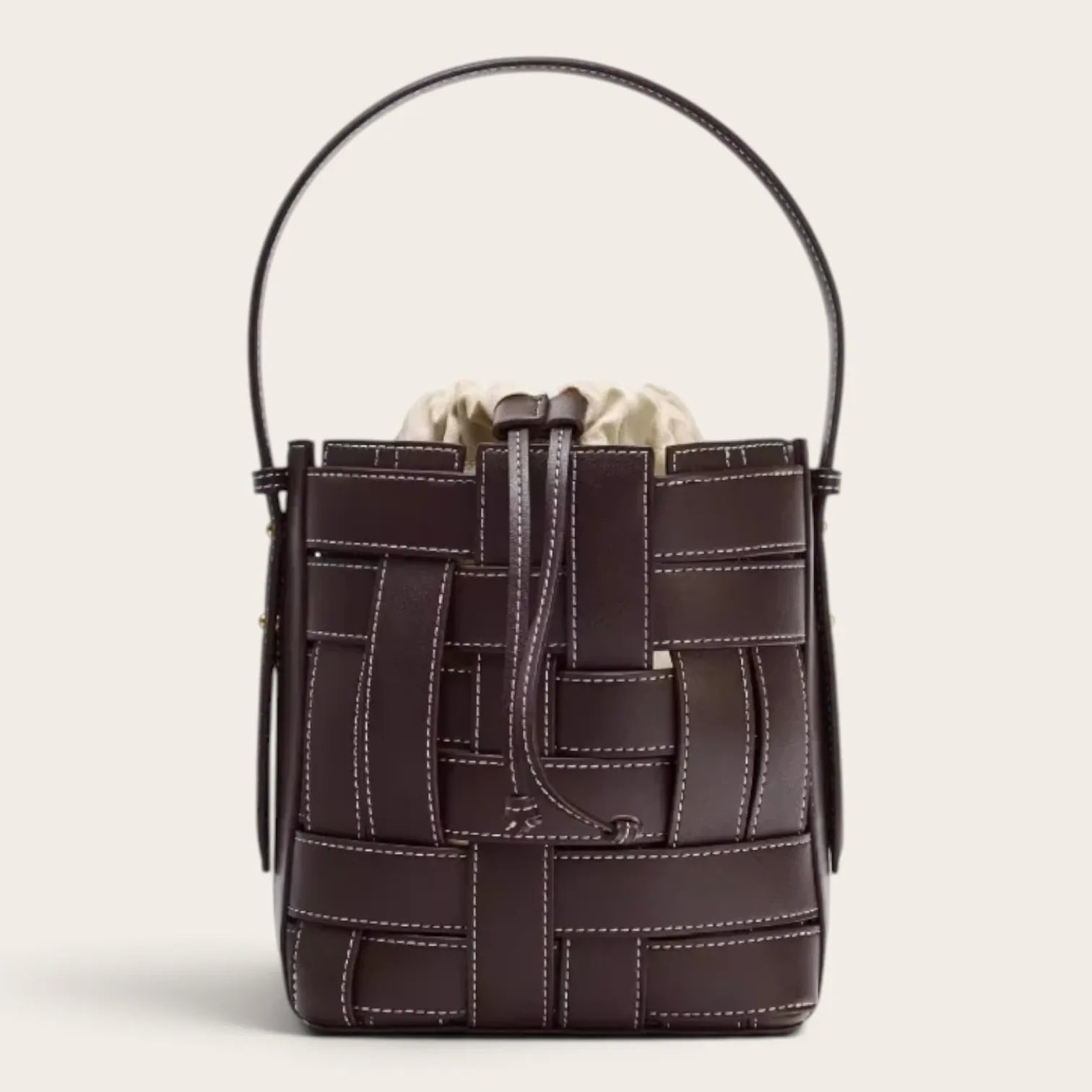 Sac seau cuir vegan tressé surpiqué