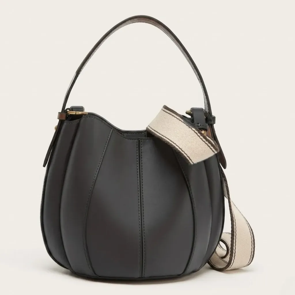 Sac seau fendu