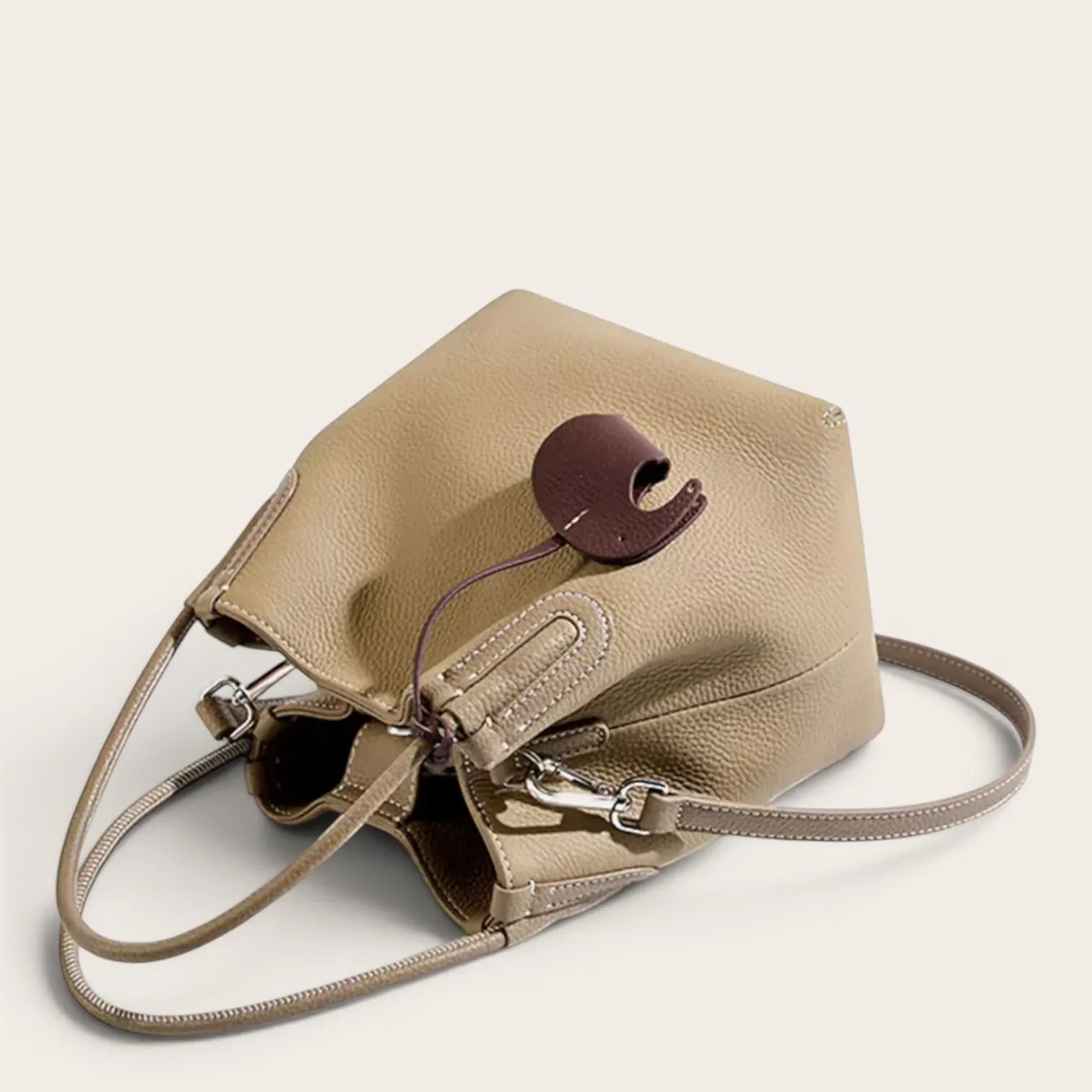 Sac seau souple cuir glands